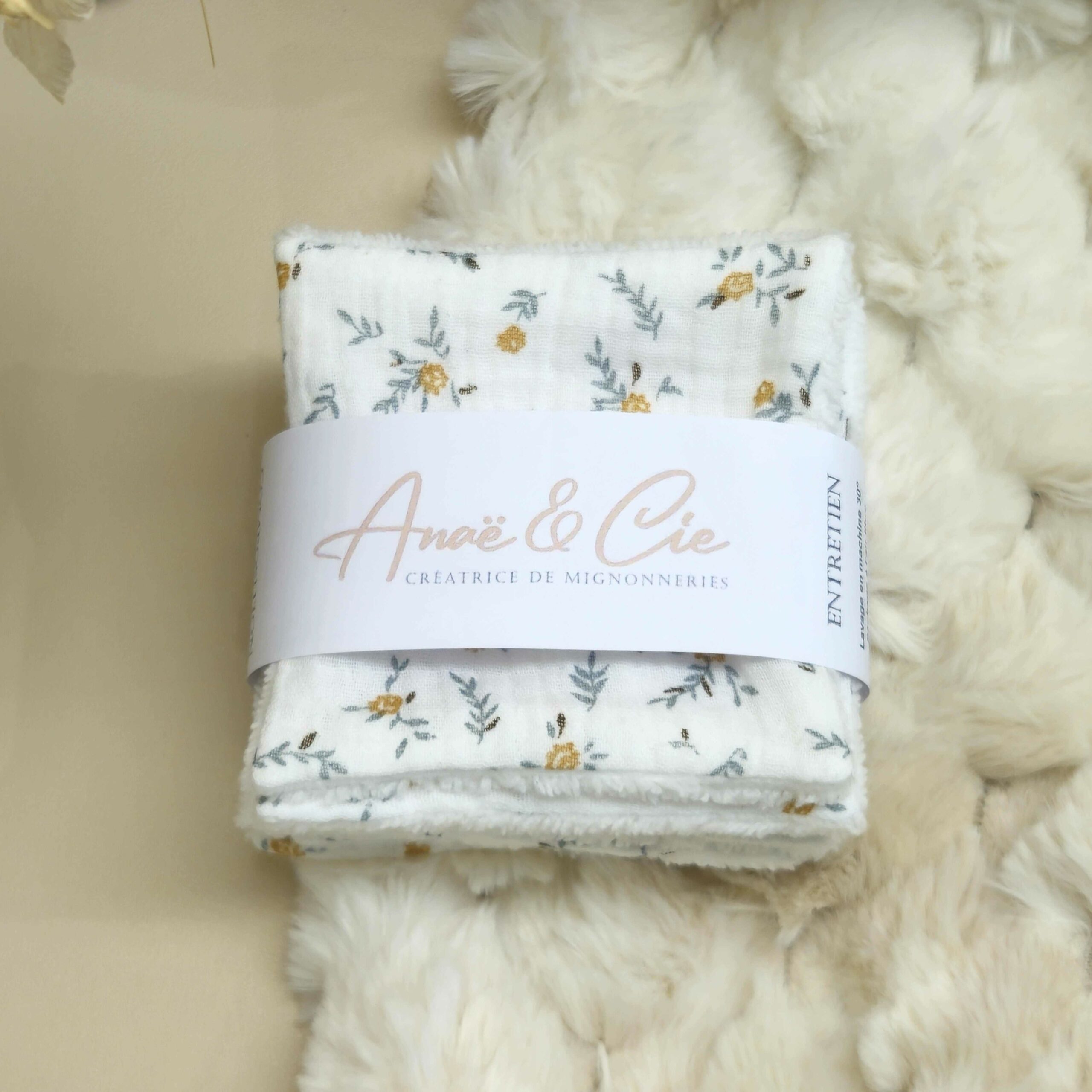 Lot de 7 cotons lavables en gaze de coton certifié et éponge bambou certifié antimicrobienne. Idéale pour Bébé et maman. Collection brin d'ocre