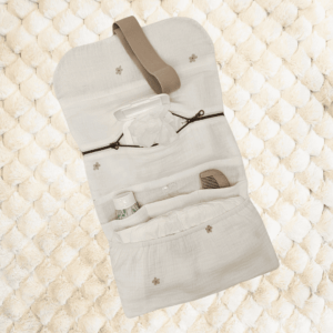Intérieur pochette de change, doublure blanc, motif fleur beige - collection bouquet de dodo