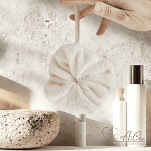 Fleur de douche écrue en bambou Anaë et Compagnie – accessoire de bain artisanal naturel