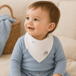 Bandana bébé en double gaze de coton à motif inspiré de l'eau, accessoire doux fait main.
